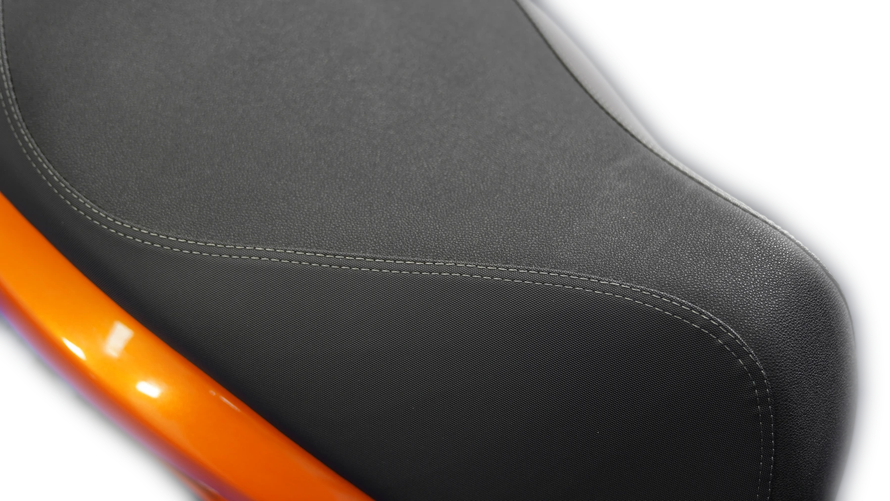 008 / seat stitching