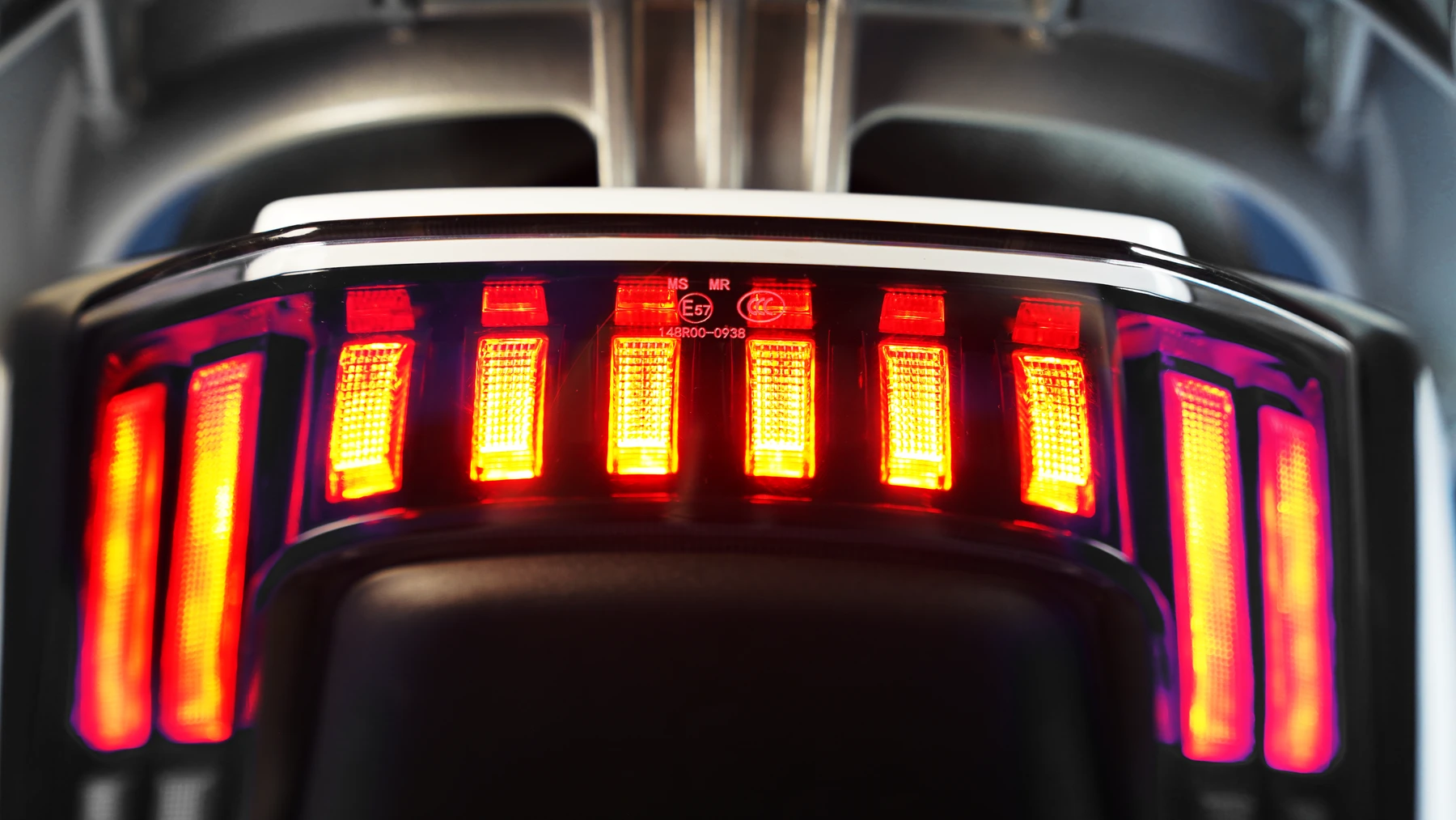 A distinctive vertical rear-light pattern